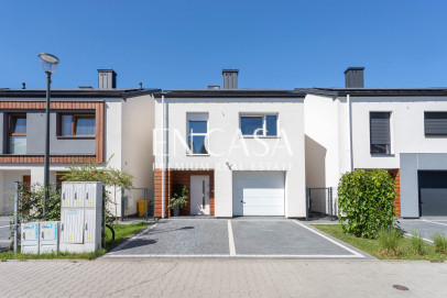 House Sale Lesznowola Alpaki